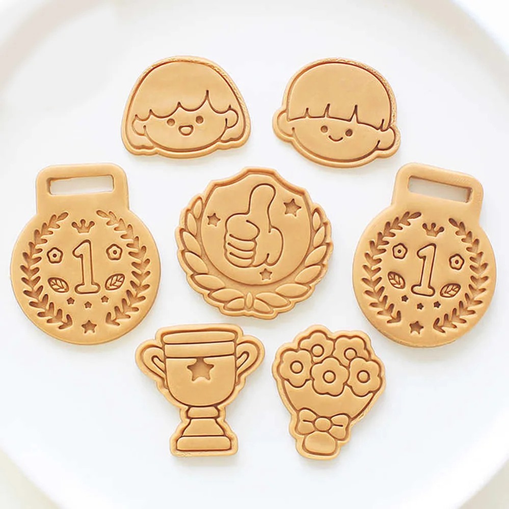 Medals Trophies Cookie Cutters - Kitchen Equipment For Baking review and price